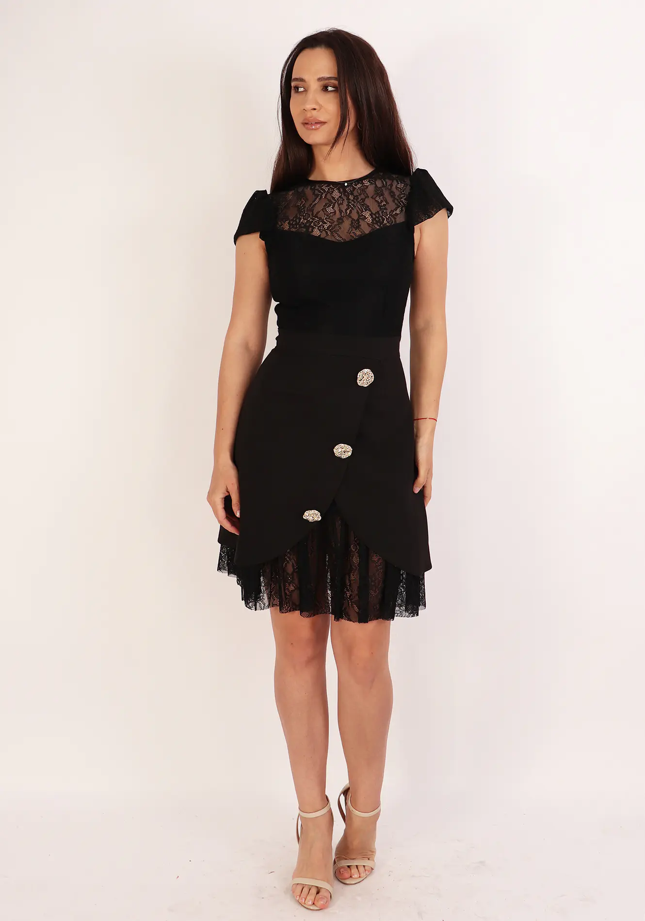 Rochie neagră elegantă cu dantelă [1]