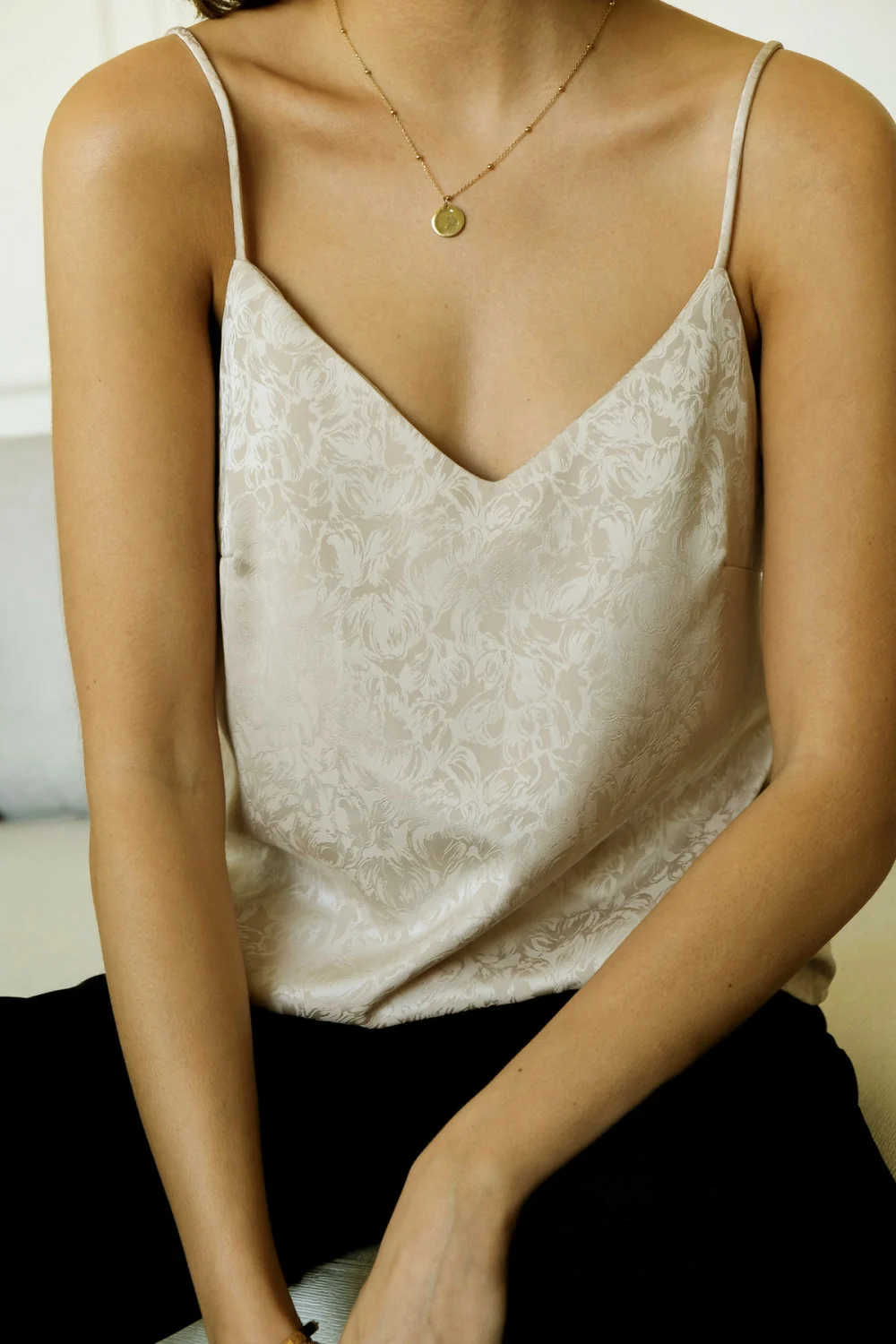 Top ivory cu imprimeu si insertii dantela [1]