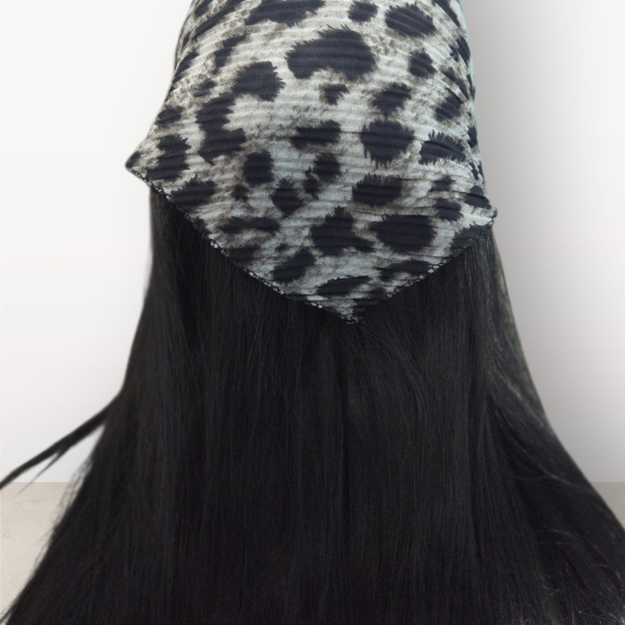 Baticut plisat elegant pentru biserica, material usor si confortabil, model feminin, Silver Leopard [3]