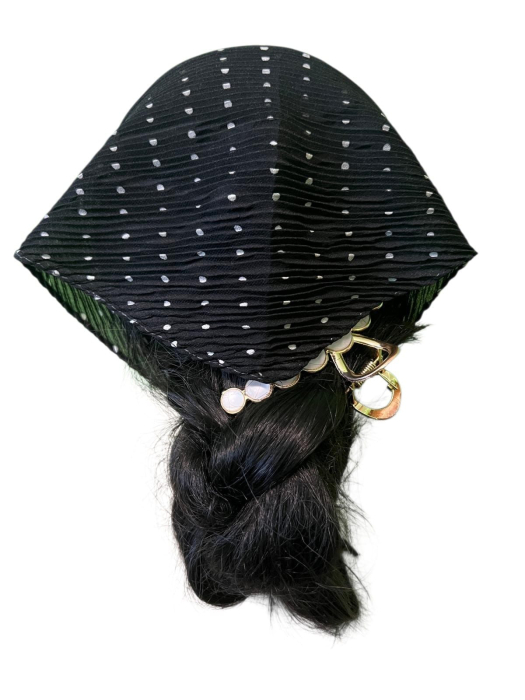 Baticut plisat pentru femei, negru cu buline albe mici, accesoriu de cap feminin, elegant si confortabil. [2]