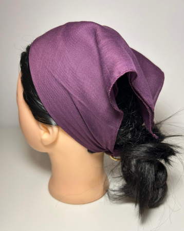 Baticute din bumbac - Batic din bumbac mov ametist, model simplu, dimensiune 46 x 46 cm, accesoriu de cap usor si confortabil pentru femei.