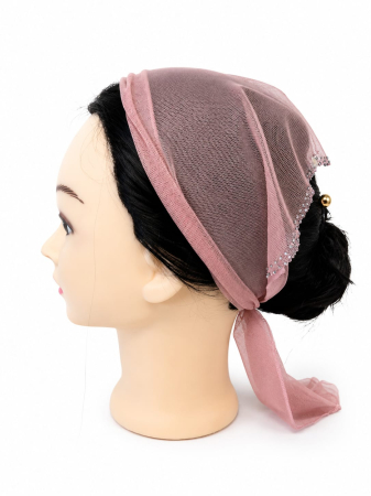 Batic din tulle cu pietricele - Batic elegant pentru biserica din tulle fin, Roz Pudrat, decorat cu pietricele irizante, accesoriu de cap feminin.