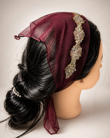 Batic din tulle cu accesoriu pe margine - Batic din tulle cu accesoriu pe margine, model Visiniu Regal, accesoriu de cap feminin si elegant