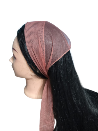 Batic din tulle simplu - Batic simplu pentru biserica din tulle fin, roz pudrat, accesoriu de cap feminin, delicat si confortabil.