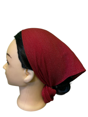 Baticute Plisate Mari - Baticut plisat mare pentru biserica, rosu rubin cu reflexe discrete, accesoriu de cap feminin, elegant si confortabil.