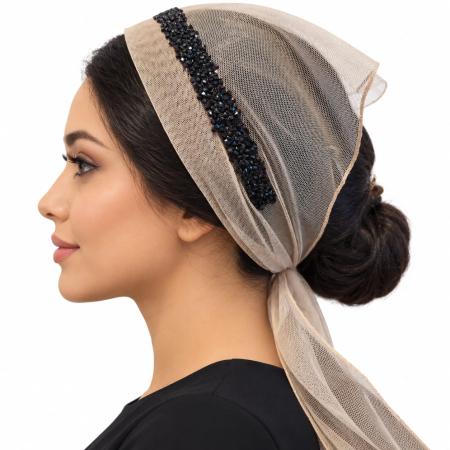Baticute & Cordelute - Baticut elegant pentru biserica din tulle Crem Sampanie cu strasuri negre pe margine, accesoriu de cap feminin.