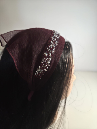 Baticute cu accesoriu pe coronita/cordeluta - Baticut elegant pe coronita din tulle, model Visiniu Inchis strasuri delicate
