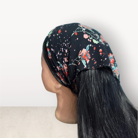 Baticute Plisate cu Model - Baticut plisat elegant pentru biserica, material usor si confortabil, model feminin, Midnight Floral Elegance