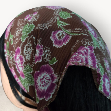 Baticut plisat elegant pentru biserica, material usor si confortabil, model feminin, Vintage Rose Garden [2]