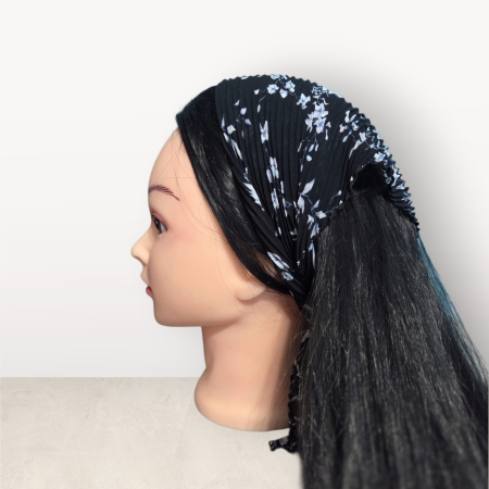 Baticute Plisate cu Model - Baticut plisat elegant pentru biserica, material usor si confortabil, model feminin, White Blossom