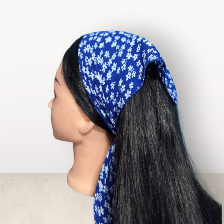 Baticute Plisate cu Model - Baticut plisat elegant pentru biserica, material usor si confortabil, model feminin, Azure Floral