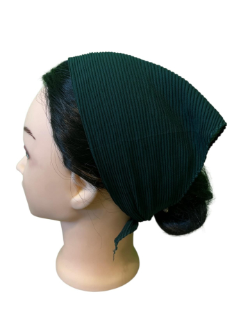 Baticute plisate simple - Baticut plisat simplu pentru biserica, model mic, verde inchis, accesoriu de cap feminin, elegant si confortabil.