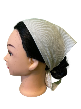 Baticute plisate simple - Baticut plisat simplu pentru biserica, model mic, crem perlat, accesoriu de cap feminin, elegant si confortabil.