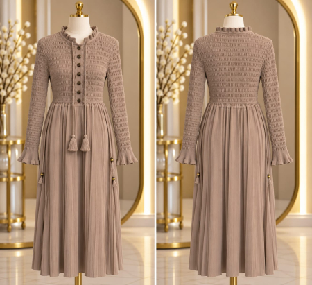 Rochii - Rochie lungă tricotată pentru femei Grej Taupe, cu bust elastic încrețit, mâneci lungi, nasturi decorativi și ciucuri.