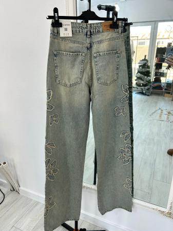 Noutăți - Blugi Mira