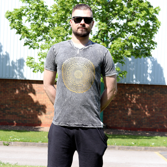 tricou cu simboluri spirituale [8]