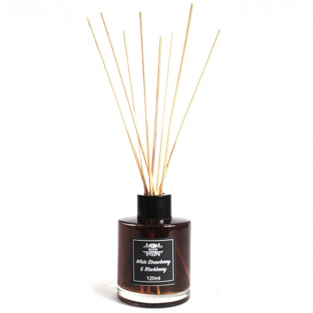 Difuzor Parfumat de Camera de 120ml - Capsuni Albe si Mure [1]