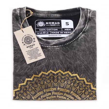 Imbracaminte - tricou cu simboluri spirituale