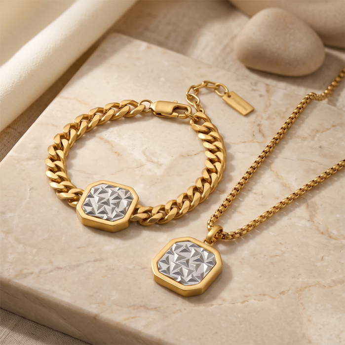 Brățară Masivă Bărbați, Stil Cuban Link cu Placă Centrală Texturată, Aurie, Oțel Inoxidabil 316, placat cu aur de 18k, Lungime Ajustabilă 19 + 5 cm, Grosime 8 mm [8]