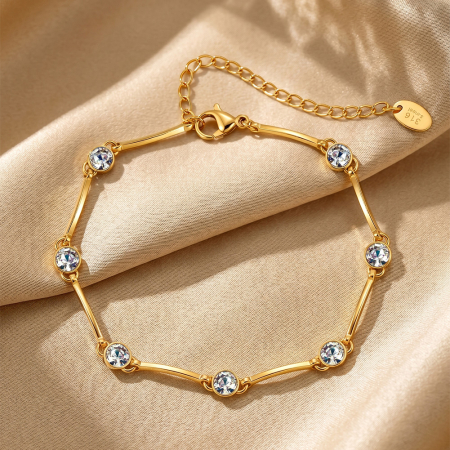 Bijuterii fashion - Brățară Damă Delicată cu Zirconii, Aurie, Oțel Inoxidabil 316, placat cu aur de 18k, Lungime Ajustabilă 16.5 + 5 cm, Grosime 4 mm