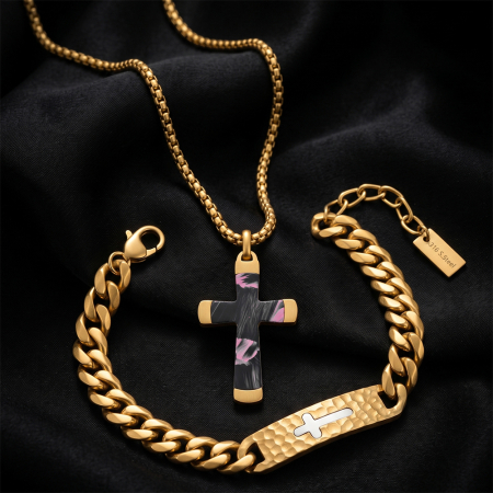 Brățară Masivă Bărbați, Stil Curb Chain cu Placă Centrală Texturată și Cruce, Aurie, Oțel Inoxidabil 316, placat cu aur de 18k, Lungime Ajustabilă 19 + 5 cm, Grosime 9.5 mm [5]