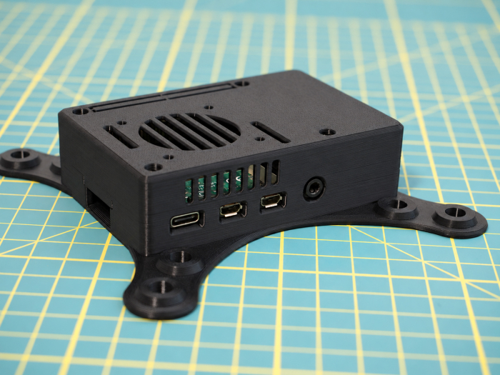 Carcasă Creartify pentru Raspberry Pi 4, VESA 75/100, neagră [4]