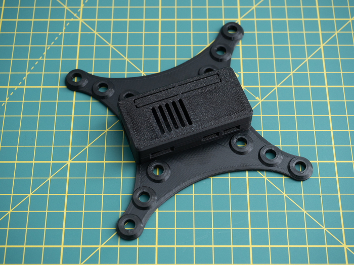 Carcasă Creartify pentru Raspberry Pi Zero, VESA 50/75/100, neagră [2]