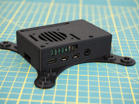 Carcasă Creartify pentru Raspberry Pi 4, VESA 75/100, neagră [3]