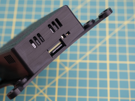 Carcasă Creartify pentru Raspberry Pi 5, VESA 75/100, neagră [4]