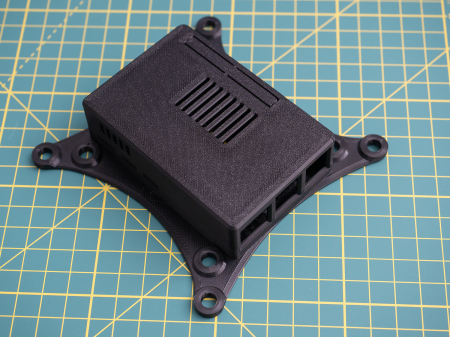 Carcasă Creartify pentru Raspberry Pi 5, VESA 75/100, neagră [1]