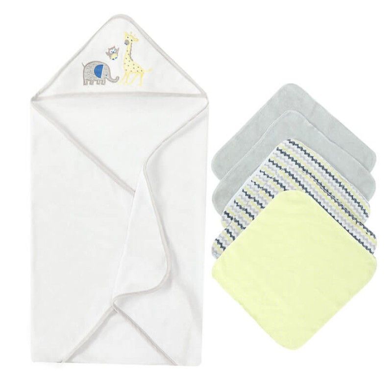 Set cadou bebelusi cu 5 mini prosopele si prosop de baie cu gluga model animalute - Mother's Choice [2]