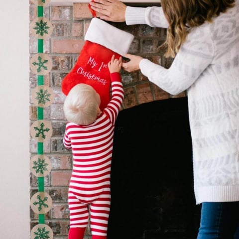 Cizmulita pentru cadouri My First Christmas - Pearhead [3]