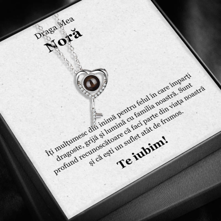 CADOU NORĂ - Set Cadou Noră – Colier cu Pandativ Cheia destinului   din Argint 925 placat cu rodiu, Cutie Elegantă și Felicitare Personalizată