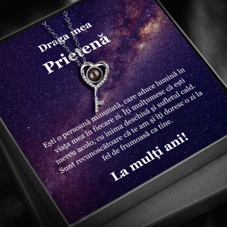 CADOU PRIETENĂ - Set Cadou Prietenă -Colier cu Pandativ Cheia destinului din Argint 925 placat cu rodiu, Cutie Elegantă și Felicitare Personalizată