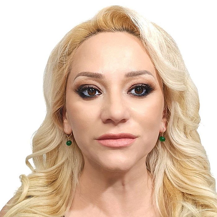Cercei Aur Galben Model Lalea cu Jad Malaesian de 8 mm [4]