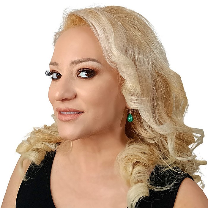 Cercei Kaskadda cu Pietre Semipretioase de Malachit, Lacrima, de 14/10 mm si Tortita Clasica din Aur de 14 karate [4]