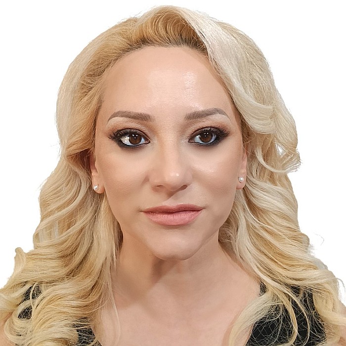 Cercei Perle Naturale Albe 5–6 mm, Buton AAA, Aur 14K (aur 585), Tip Șurub | KASKADDA® [5]