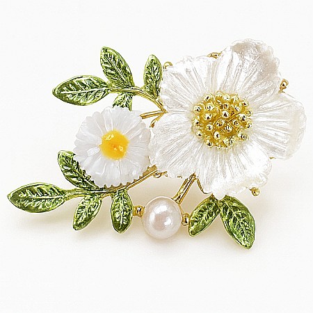 Brose cu Perle - Broșa White Bloom cu Perlă Naturală