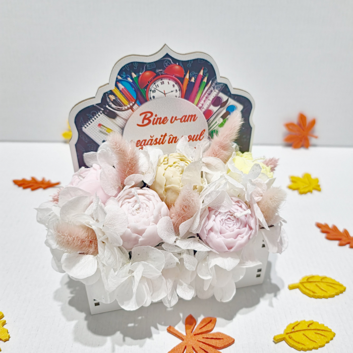 Aranjament " Bine v-am regasit in noul an scolar!" [2]