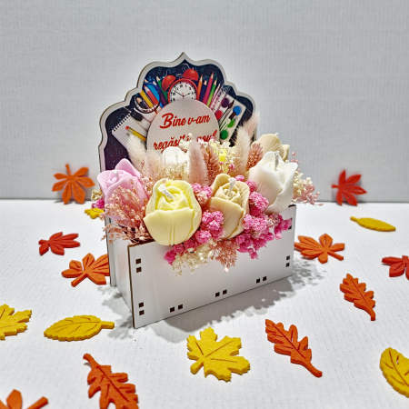 Back to School - Aranjament " Bine v-am regasit in noul an scolar" LM7