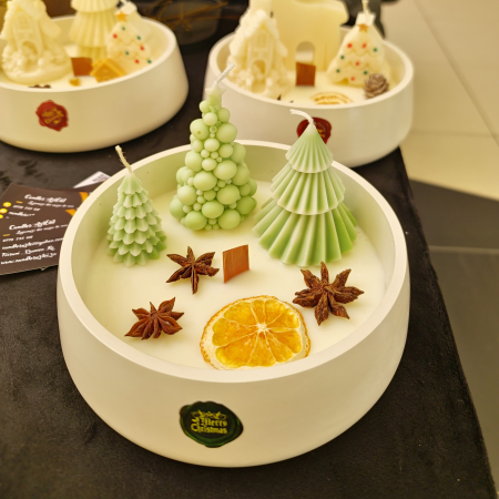 Magia Craciunului 25 - Aranjament Masa Craciun Braduti