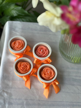 Mini rose - portocalie / Lumânare parfumată - Candlyon [1]