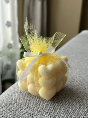 Premium White Love / Lumânare parfumată [2]