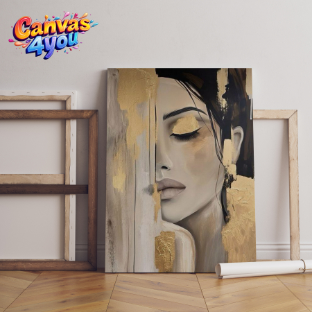 Portrete picturale - Tablou canvas "În tăcere aurie" – Portret feminin cu detalii aurii și emoție subtilă