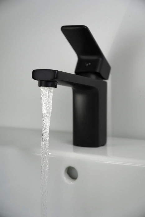 Baterie pentru chiuvetă [2]