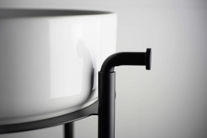 Consolă de baie de sine stătătoare [9]