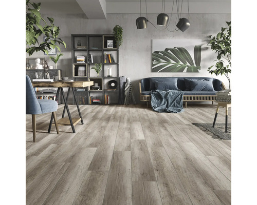 parchet-laminat-classen-predi-oak-62501-8mm-ac4-stejar-natur.jpg [2]