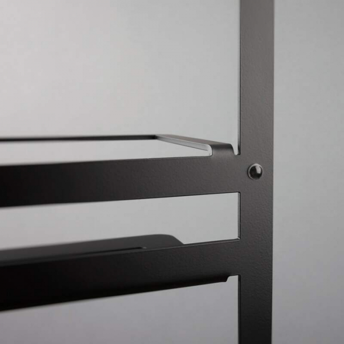 Raft, agățat de cabină [7]