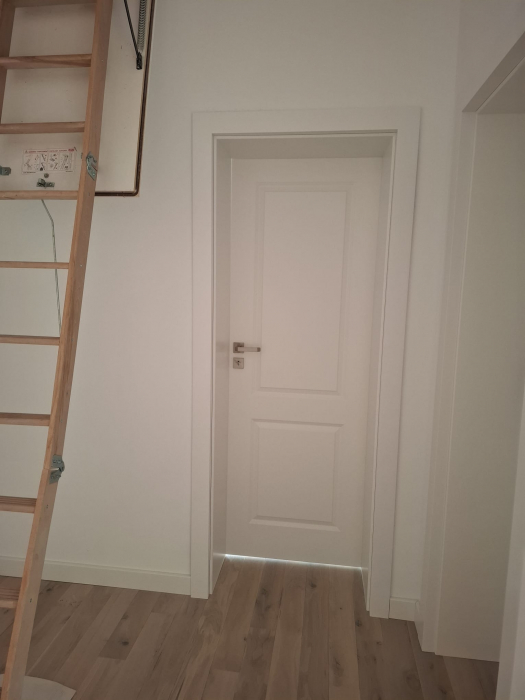 Usa de interior Porta Doors Royal A,vopsea standard alb ,miez fagure de stabilizare [4]