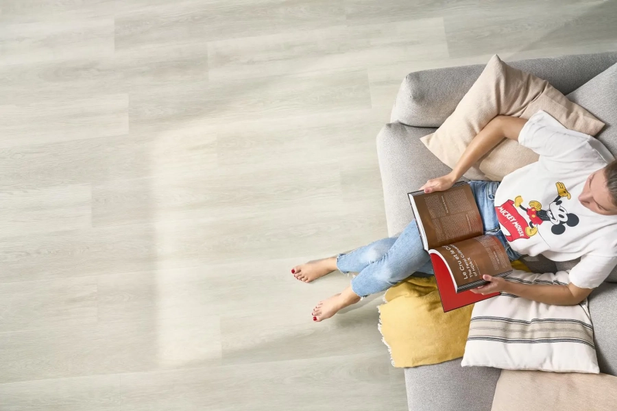 Parchet SPC - Parchet SPC Plăcile de vinil Arbiton WOODRIC ACOUSTIC -  STEJAR LAWRENCE - 5.3mm/0.55mm-substrat integrat inclus